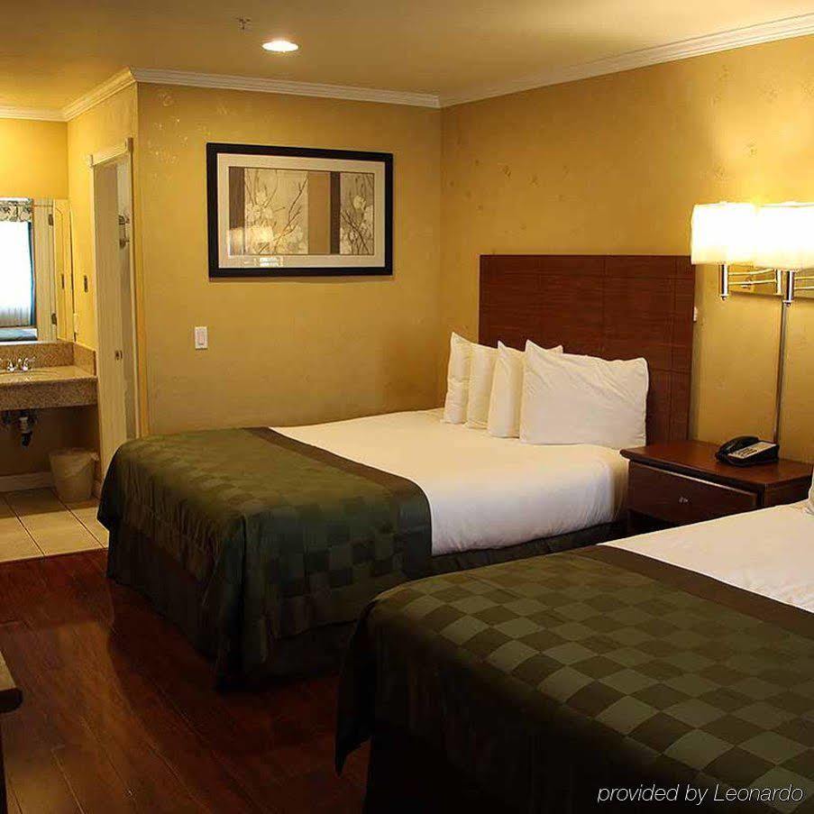Ambassador Inn Alhambra Eksteriør billede